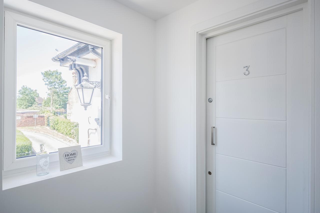 Elthorne Luxury Apartments - Uxbridge Exterior photo